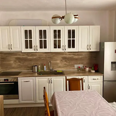 маринела Villa *